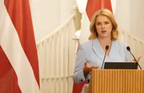 Valdība apstiprina 565,5 miljonus eiro papildu finansējumu drošībai, ģimenēm un izglītībai 2026. gadā