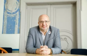 Valkas Mēra Dēla Cīņa ar Banku: Politiskā Stāvokļa Neparedzētās Sekas