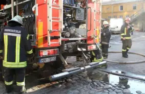 Vangažos ugunsgrēks sabiedriskā ēkā; veiksmīgi evakuēti vairāk nekā 400 cilvēku