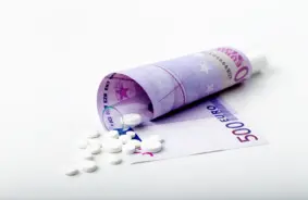 Vēsturisks Atvieglojums Pacientiem: Zāļu Cenas Krīt 3200 Medikamentiem Pirmā Ceturkšņa Laikā