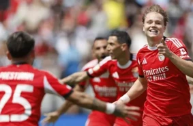 Vēsturisks Triumfs: "Benfica" Pārraksta Klubu Futbola Vēsturi pret "Bayern", "Chelsea" un "Flamengo" Nodrošina Vietu FIFA Klubu Pasaules Kausa Astotdaļfinālā