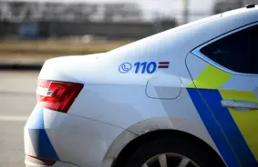 Vīriets, kas draudēja Šleseram, nogādāts medicīnas iestādē