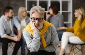 Zinātnieki atklāj jaunu, negaidītu faktoru, kas paaugstina demences risku