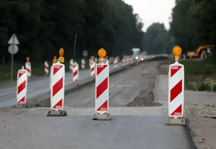 65 valsts autoceļu posmos turpinās intensīvi remontdarbi – kādi ir aktuālie satiksmes ierobežojumi?