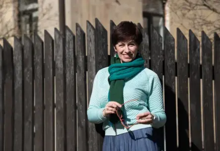 Aktrise Zane Burnicka izlikta no dzimtās mājas pēc 89 gadu ilgas dzīves: īpašnieka maiņa rada problēmas