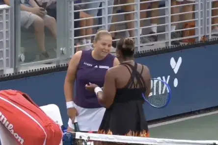 Aļonas Ostapenko un Teilores Taunzendas strīds ASV atklātajā čempionātā: nerakstītie noteikumi un rasisma apsūdzības