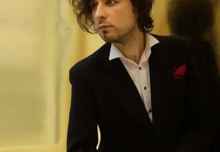 Andrejs Osokins iepazīstina ar jauno albumu “Virtuoso”, veltot to romantisma laikmeta klaviermūzikas dižgariem Šopēnam un Listam