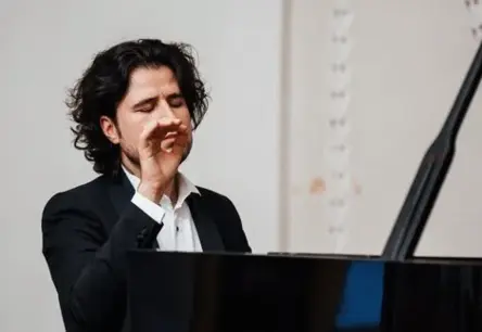 Andrejs Osokins izlaiž albumu “Virtuoso”, godinot Šopēna un Lista klaviermūzikas mantojumu