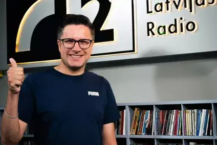 Andris Ērglis Izdod Dvēselisku Singlu “Tev vienmēr būšu es” un Piesaka Jaunu, Dziļu “Stāstu” Albumā