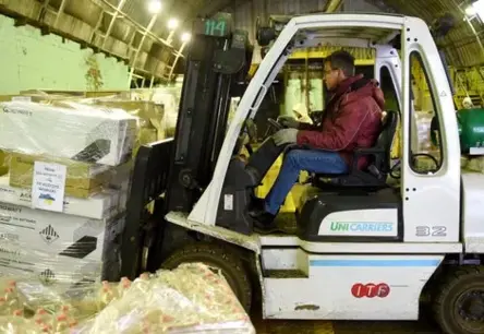 Apsūdzību ēna pār labdarību: biedrība "Tev" skaidrojas par maksu Ukrainas palīdzībai un cīnās par uzticību