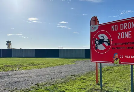 Apvienotā Karaliste nosūta pret-dronu komandu uz Beļģiju, lai stiprinātu kopīgo drošību pret hibrīddraudiem