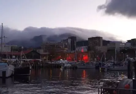 Austrālieši cīnās ar ziemas sirdsgurumu: Hobarta rāda ceļu uz gaišāku noskaņojumu