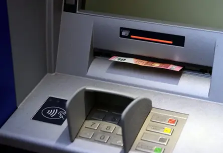 Bankas paplašinās klātbūtni Latvijas reģionos no 2026. gada pēc Latvijas Bankas prasībām