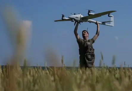 Beļģija un Turcija Stiprina Dronu Koalīciju: Jauna Nodaļa Ukrainas Atbalstā un Aizsardzības Inovācijās