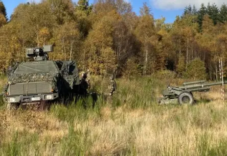 Beļģijā virs karabāzes manīti 15 neidentificēti droni; sākta plaša izmeklēšana