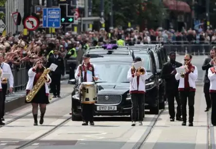 Birmingema atvadās no smagā metāla krusttēva Ozija Osborna