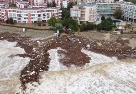 Bulgārijas plūdi nav skāruši Latvijas valstspiederīgos, Ārlietu ministrija sniedz konsulārus norādījumus