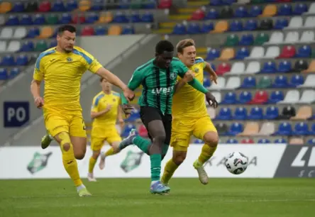 Dramatiskās beigas: "Auda" ar Stīvensona pēdējās sekundes vārtiem pārspēj "Super Nova"