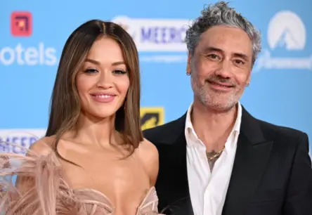 Drosmīgā Ritas Oras Mīlestības Deklarācija: Kā Popdīva Lauza Laulību Tradīcijas