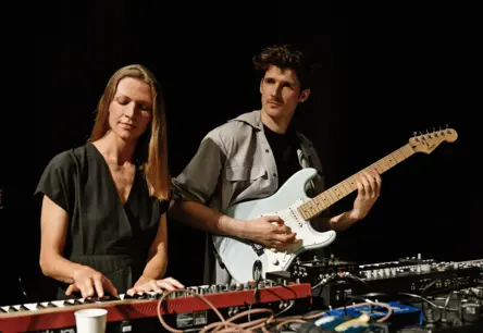 Dueta "Domenique Dumont" ceturtais studijas albums "Deux Paradis" gūst starptautisku kritiķu sajūsmu