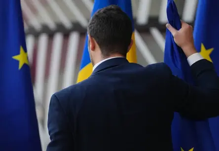 ES Komisija: Ukraina sasniedz progresu, taču jāapkaro korupcija; Serbija un Gruzija saņem kritiku