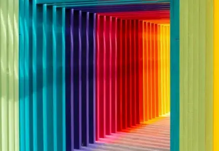 Ekonomikas aktualitātes: Nekustamā īpašuma tirgus atdzīvojas, koku nozarei izaicinājumi, bet jaunais iPhone dizains raisa bažas