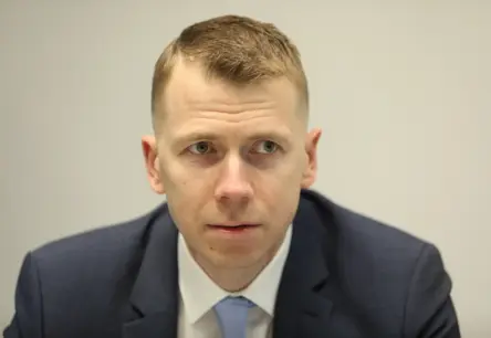 Elenger: Gāzes cena šajā ziemā varētu būt par 20-30% zemāka nekā iepriekšējā apkures sezonā