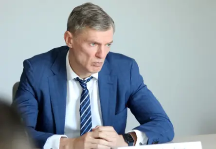 Finanšu Stūrmaņa Atlīdzība: Vitolda Jakovļeva Iespaidīgā Alga &#8211; 'airBaltic' Peļņas un Zaudējumu Līkločos