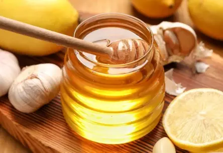 Fitohenīdi: dabas superieroči pret vīrusiem un mikrobiem jūsu virtuvē un mājās