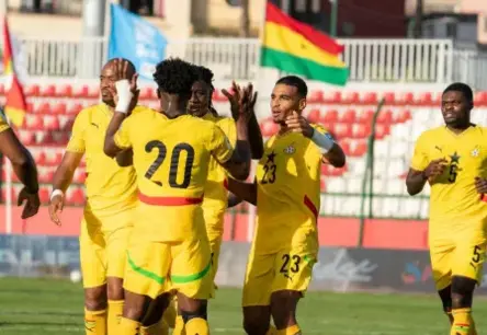 Gana atkal Pasaules kausā: "Melnās Zvaigznes" nodrošina dalību 2026. gada finālturnīrā