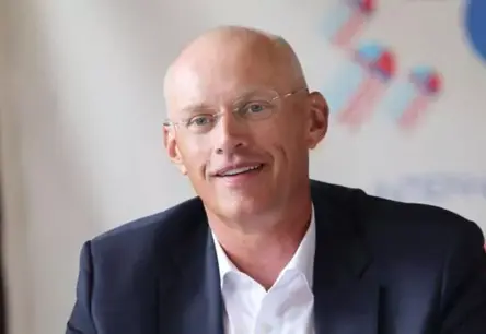 Gatis Truksnis Atgriežas Jūrmalas Mēra Krēslā: Jauns Posms Pēc Pretrunīgas Politiskās Pagātnes