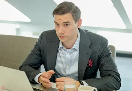 Globālās tirdzniecības izaugsme 2025. gadā: ASV tarifi un to ietekme uz Latvijas ekonomiku