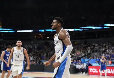 Grieķijas basketbola leģendas nosoda Turcijas spēlētāju par kritiku Adetokunbo