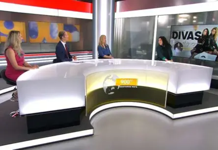 Improvizācijas teātris “Divas” ar vērienu atklāj rudens sezonu: neparedzami smiekli un zvaigžņu viesi