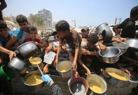 Izraēla paziņo par “taktisku pauzi” Gazas joslā: cerību stars humānās katastrofas ēnā