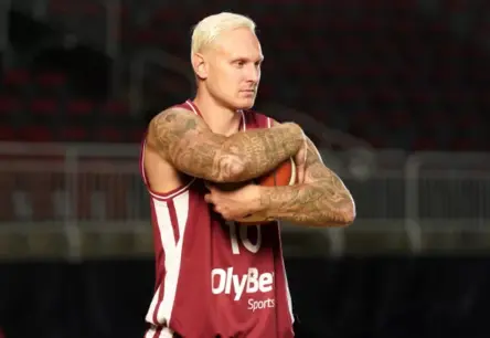 Jāņa Timmas Piemiņa Dzimtas Lokā: Pelni Gaida Mūža Mājas Pusgadu Pēc Traģēdijas