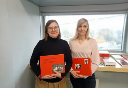 Jauna fotogrāmata atklāj Baltijas romu "neredzamo" vēsturi, laužot klusēšanas aizsegu