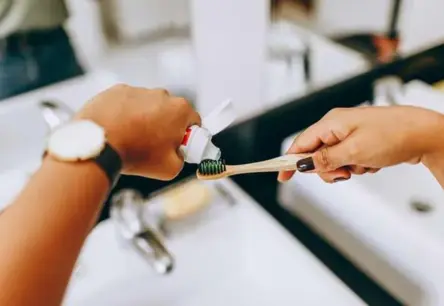 Jauns pētījums: Slikta mutes higiēna var trīskāršot aizkuņģa dziedzera vēža risku