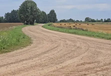 Jūlija lietavu radīto postījumu novēršanai piešķir 324 000 eiro ceļu atjaunošanai trijos novados