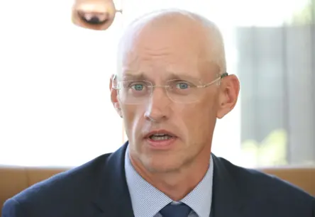 Jūrmalas Politiskais Fenomens: Gatis Truksnis Piektoreiz Ievēlēts Pilsētas Mēra Amatā