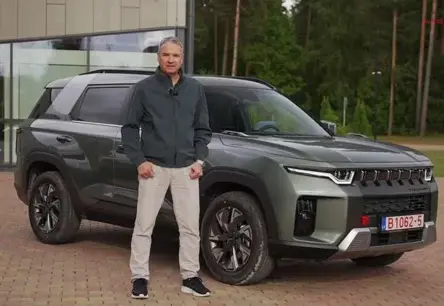 KGM Torres hibrīds: Elektromobiļa salona ērtības un efektīvs dzinējs par pievilcīgu cenu