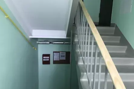 Kā organizēt remontu daudzdzīvokļu mājā: Eksperta padomi finansiālai drošībai