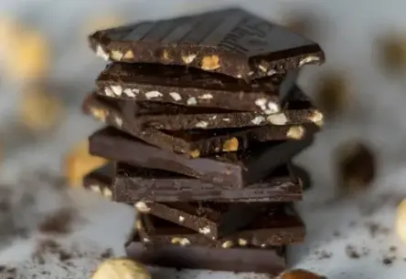 Kakao cenas krītas: Vai šokolāde kļūs lētāka?