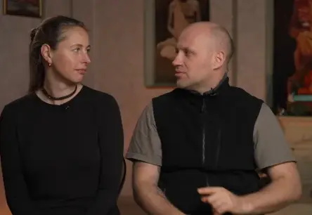 Kāpēc vīrietim būtu jāstāv sievietes kreisajā pusē? Uģis Kuģis dalās pārdomās par attiecību simboliku