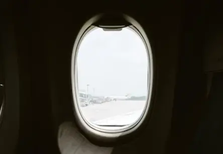 Kariņa lidojumu lieta nonāk tiesā; apsūdzēts tikai bijušais Valsts kancelejas vadītājs