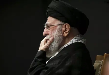 Khamenei Atklāti Parādās Pēc Izraēlas-Irānas Kara: Drošības Aizkulises un Kodoljautājumi