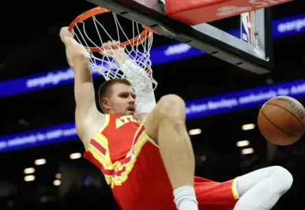 Kristaps Porziņģis 25 minūtēs atkārto karjeras rekordu rezultatīvajās piespēlēs uzvarā pār "Nets"