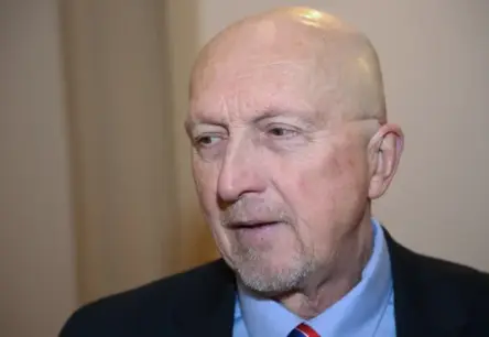 Krištopans par "vecām lidmašīnām un sliktu ēdināšanu": Aviācijas nozare dilemmas krustcelēs