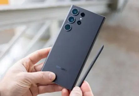 Labākie 5G viedtālruņi 2025. gadā: Apple, Samsung un citi līderi