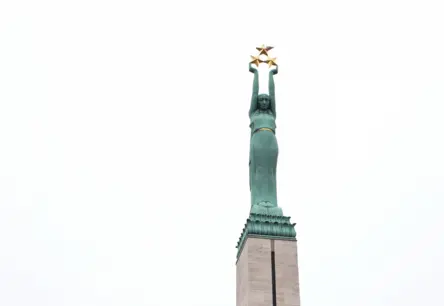 Lāčplēša dienā laikapstākļi nelutinās ar sauli, bet arī nekādus ekstrēmus neparedz